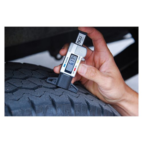 Digitális gumiprofil-mérő, 0 - 28 mm